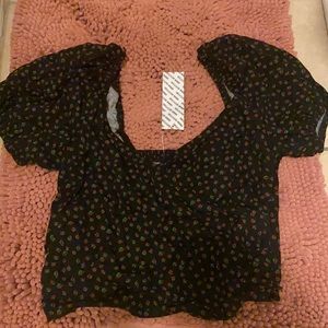 NWT Black Floral Crossover Crop Top